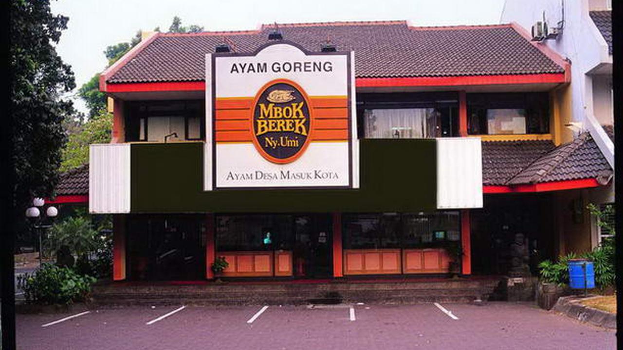Ayam Goreng Mbok Berek