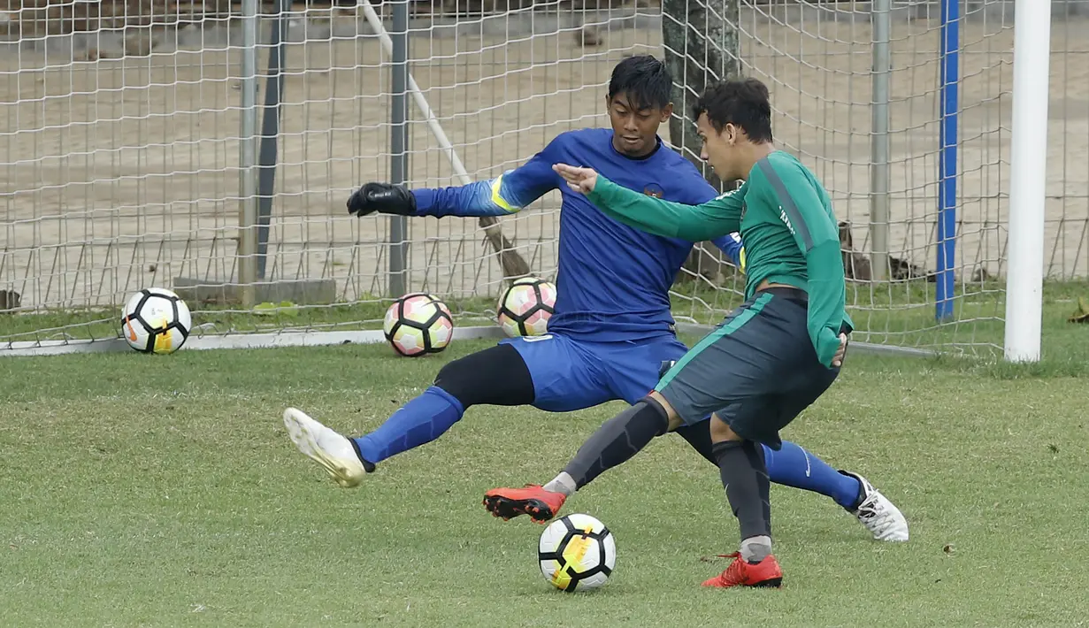Kontrak tersebut nantinya baru akan ditandatangani oleh Egy ketika tepat berusia 18 tahun pada 7 Juli 2018 mendatang. (Bola.com/M Iqbal Ichsan)