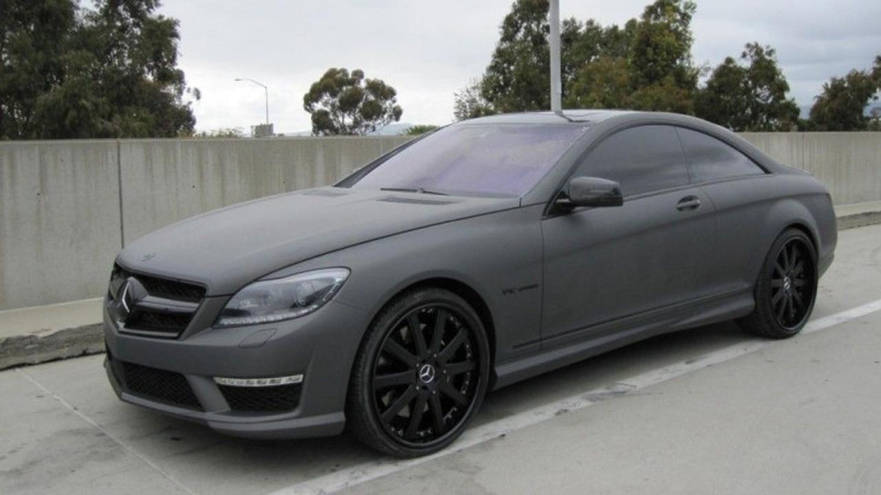 Mobil cat warna doff