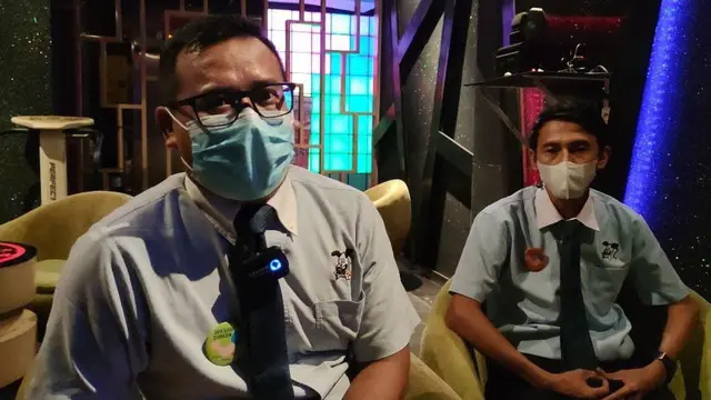 Manajemen pengelola karaoke Happy Puppy