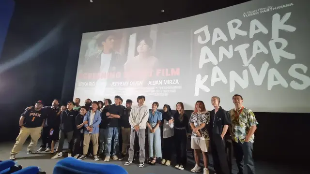 film pendek berjudul Jarak Antar Kanvas