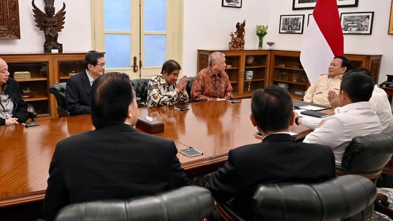 VIDEO: Pertemuan "Senyap" Prabowo & 8 Taipan Kaya Indonesia di Istana, Aguan Bos PIK Paling Depan
