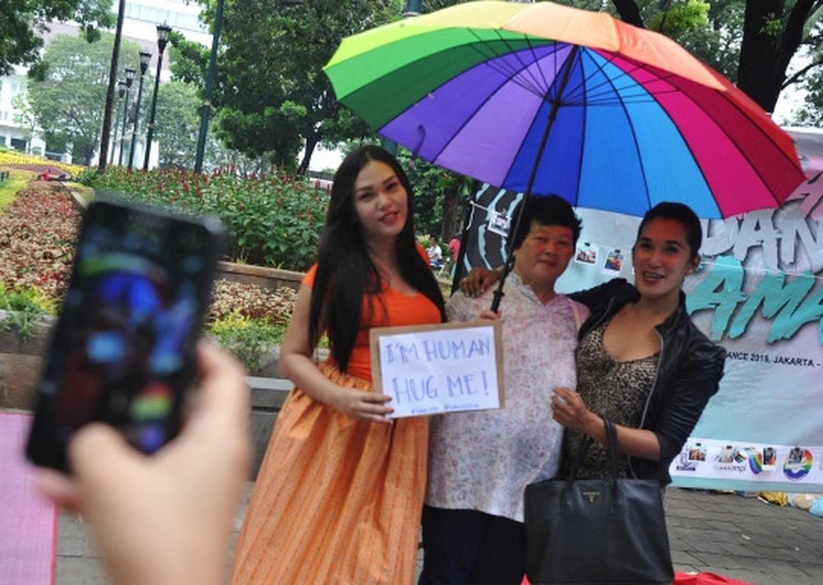 Aktivis waria peringati Transgender Day of Remembrance