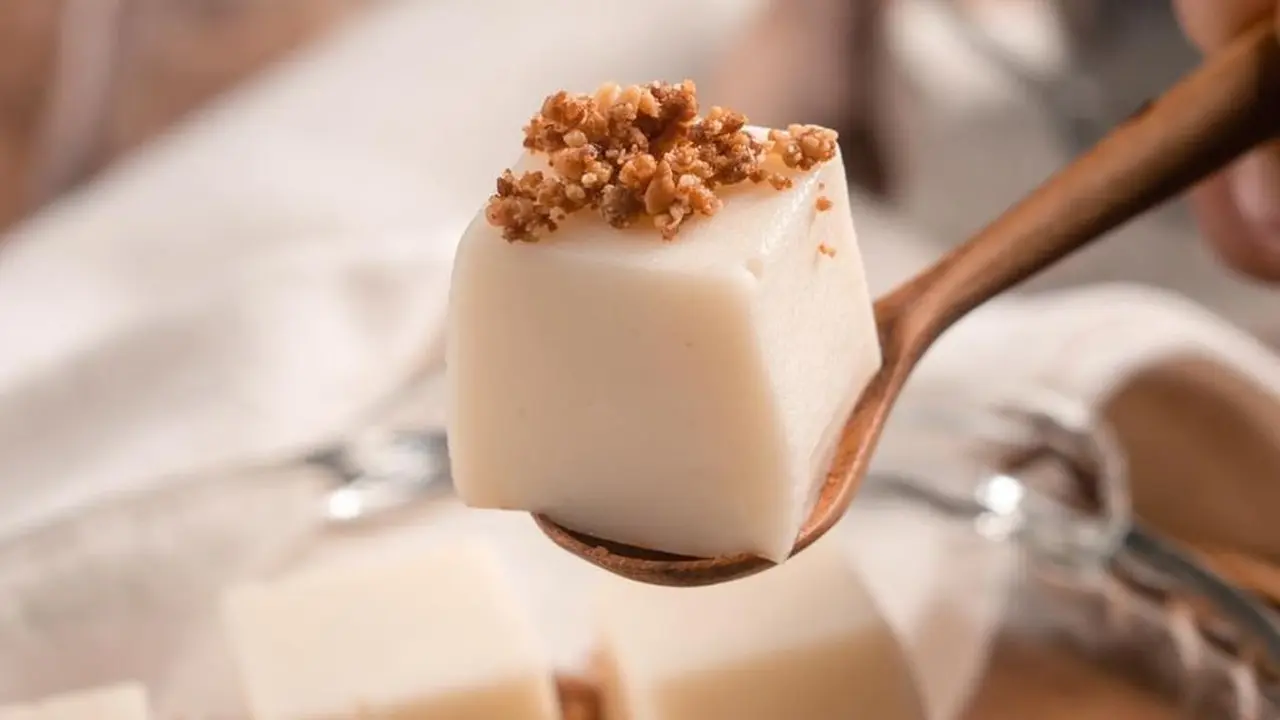 Milk Mochi