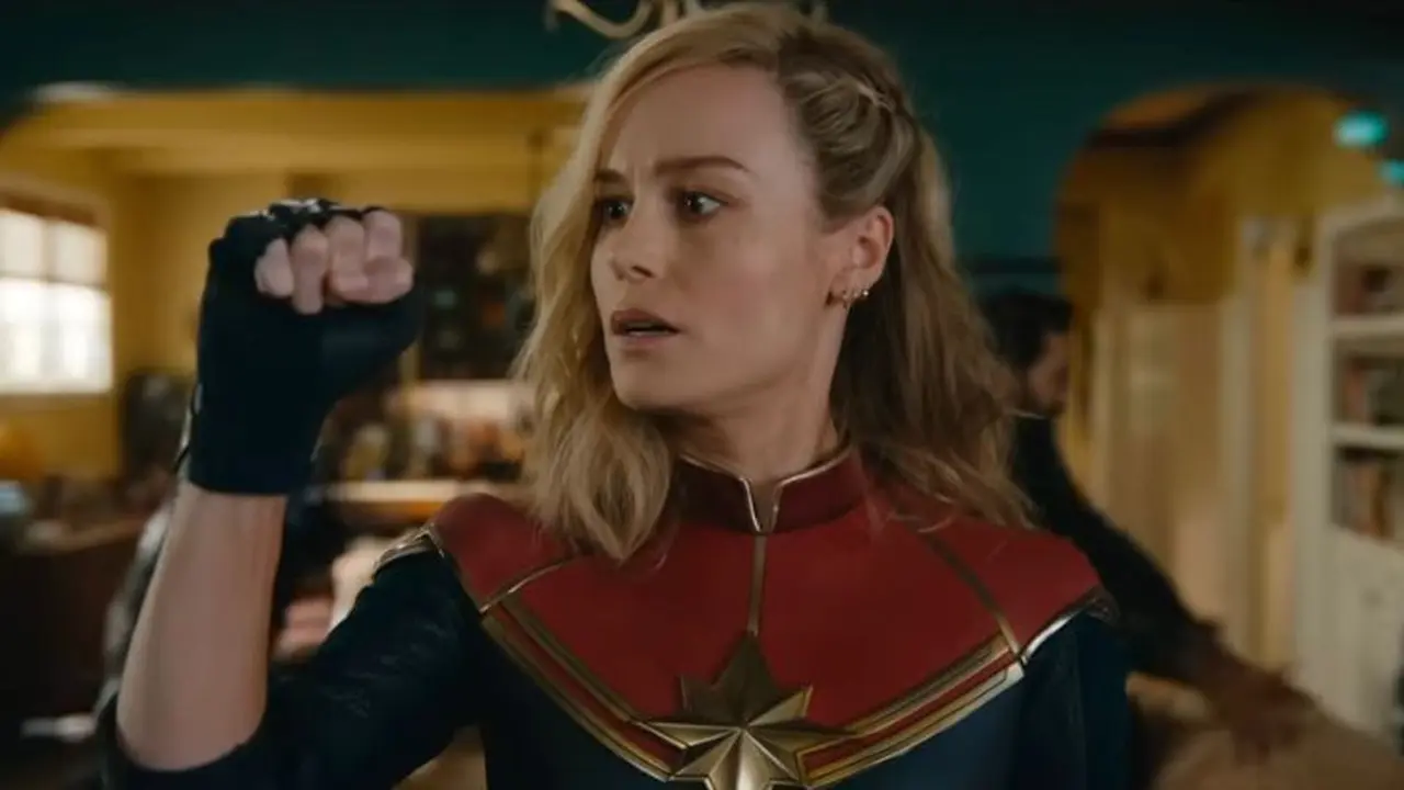 Brie Larson dalam The Marvels, salah satu film Marvel Cinematic Universe