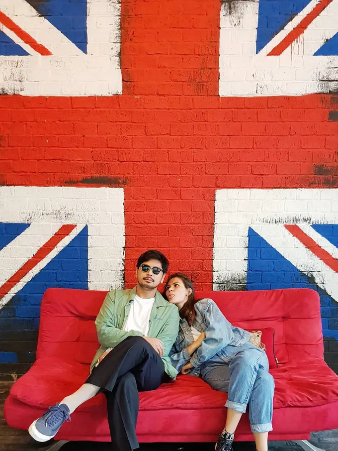 [Bintang] Petra Sihombing dan Firrina Sinatrya