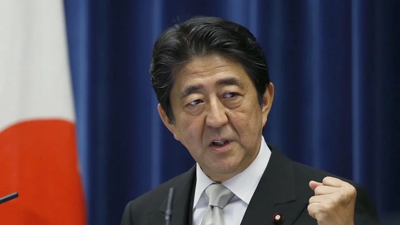 Shinzo Abe (AP)