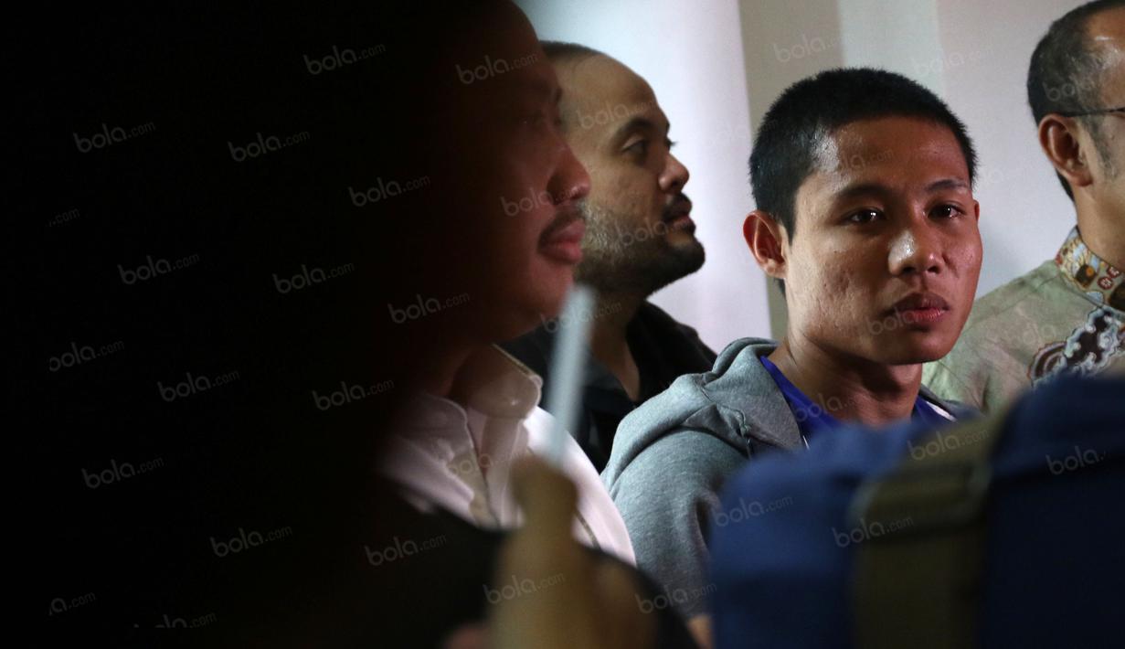 Tahun 2007-20011 Evan Dimas Darmono berpindah ke SSB Mitra Surabaya. (Bola.com/Nicklas Hanoatubun)