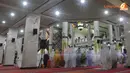 tiang persegi empat yang dibalut dengan marmer putih sebagai penyangga di bagian luar tiang bundar tersebut. Tiang ada 9, kan disesuaikan dengan jumlah para wali yang ada 9. Diwakilkan tiang-tiang itu.(Liputan6.com/Herman Zakharia)