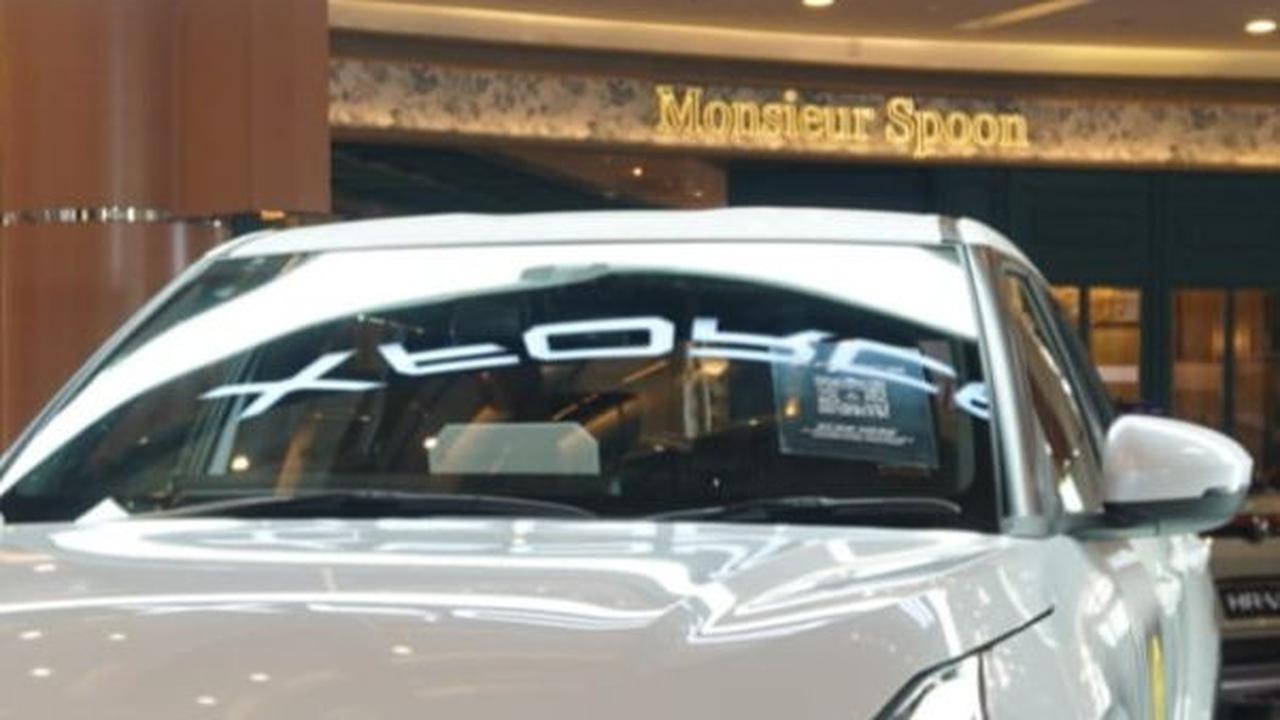 Segudang Fitur Mitsubishi XForce: SUV Modern Cocok di Berbagai Medan Jalan