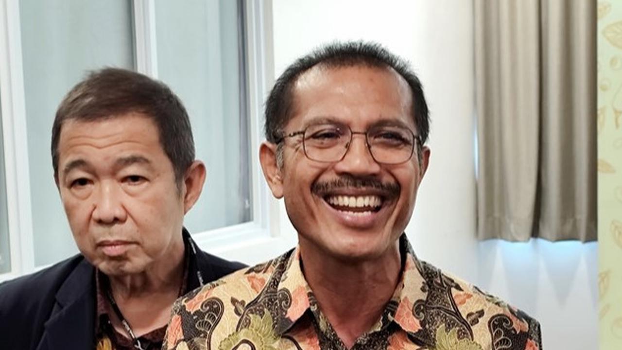 Direktur RS UKRIDA dr. Tuan Juniar Situmorang, M. Kes.