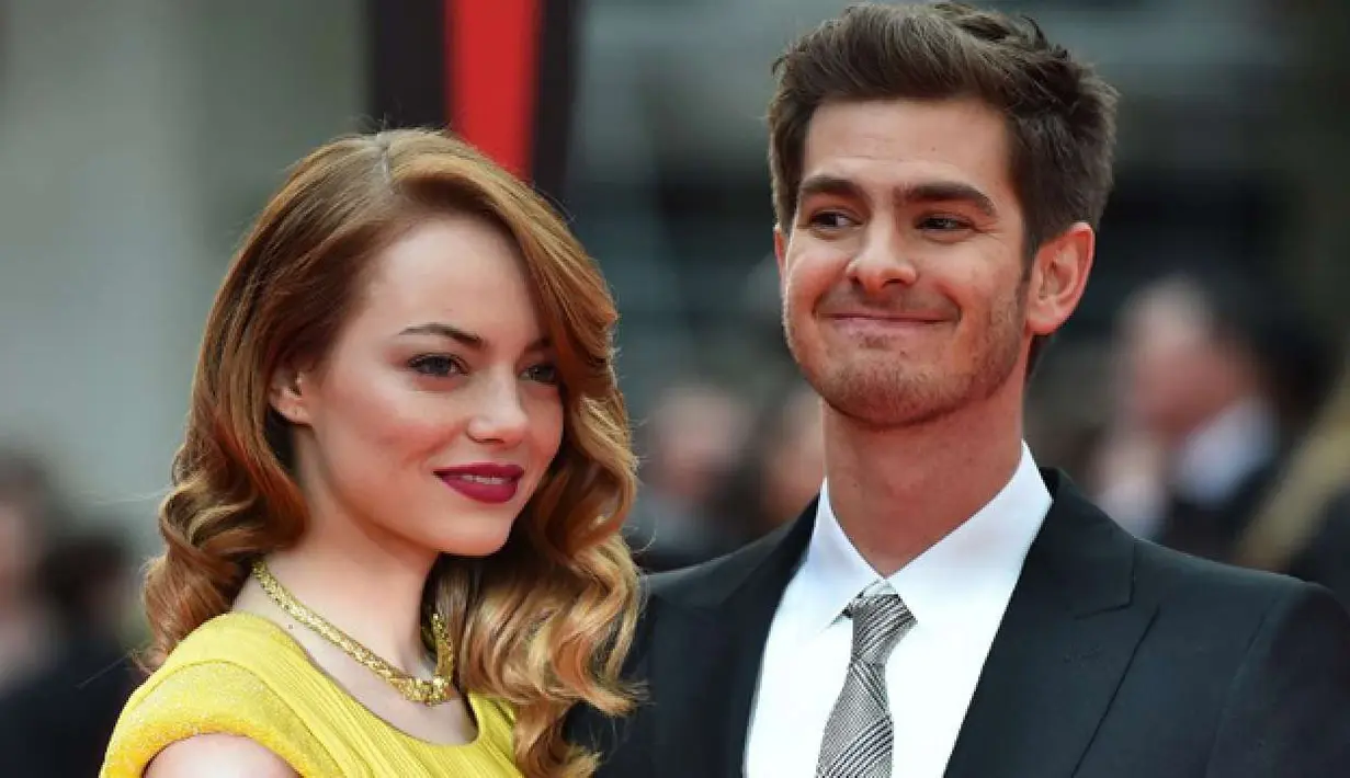 Meski belum bisa dipastikan mereka balikan, Emma Stone sendiri mengaku bahagia bisa menghabiskan waktu di sela-sela syuting bersama Andrew. (DNA India)