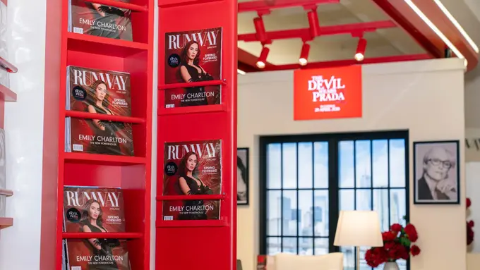 Runway Datang ke Jakarta! Instalasi The Devil Wears Prada 2 Hadirkan Kantor Miranda Priestly hingga Photobooth Lift Ikonik