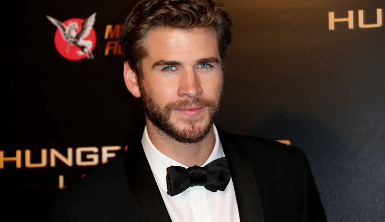 Putri Kate Winslet, Mia Honey Threapleton ternyata cemburu melihat ibunya bercinta dengan Liam Hemsworth. Pasalnya, Mia sangat menyukai sosok Liam Hemsworth. (AFP/Bintang.com)