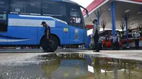 Ilustrasi bus yang berada di terminal penggaron Kota Semarang, (Foto : Titoisnau)