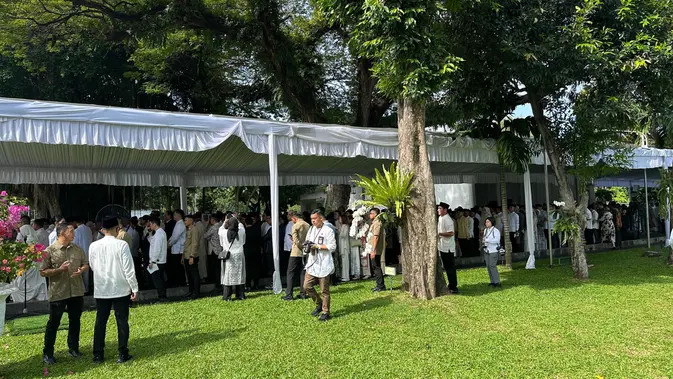Presiden Prabowo Subianto menggelar open house lebaran atau acara Gelar Griya di Istana Merdeka, Jakarta. (Nanda Perdana Putra).