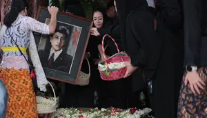 Guruh Soekarnoputra Dimakamkan di Samping Pusara Fatmawati