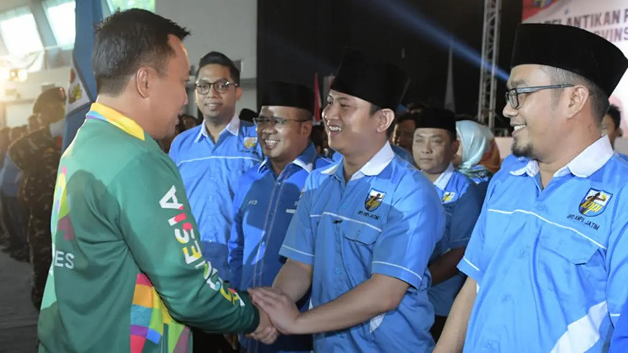 Hadiri Pelantikan KNIP Jatim, Menpora: Masa Depan Indonesia Berada di Tangan Pemuda