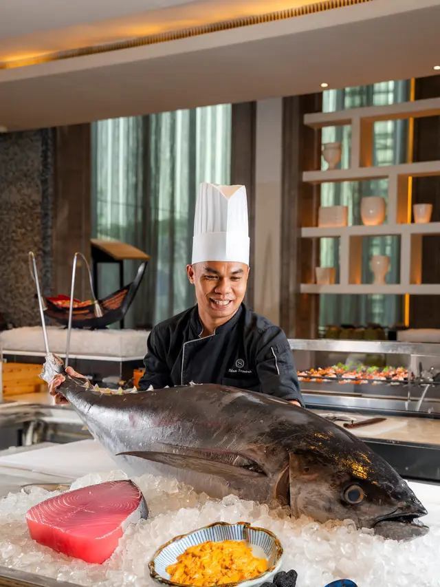 Lebih dari Sekadar Ikan, Pertunjukkan Tuna Cutting Jadi Pengalaman Kuliner Jepang yang Mewah