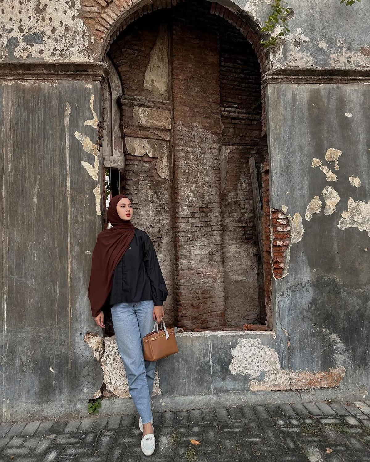 Potret Cantik Paula Verhoeven Selama di Semarang, Oufitnya Selalu Kece dan Tampil Stylish