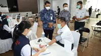 PT Kereta Api Indonesia (Persero) 9KAI) melakukan vaksinasi massal kepada 5.246 pegawai (dok: KAI)