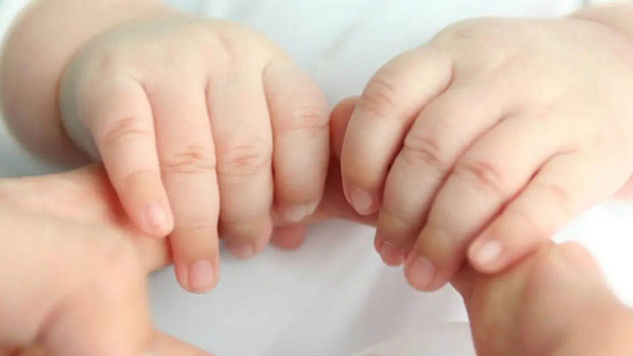Ilustrasi tangan bayi/Pixabay.com