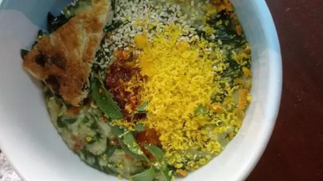 Bubur Kelor Sambal Roa