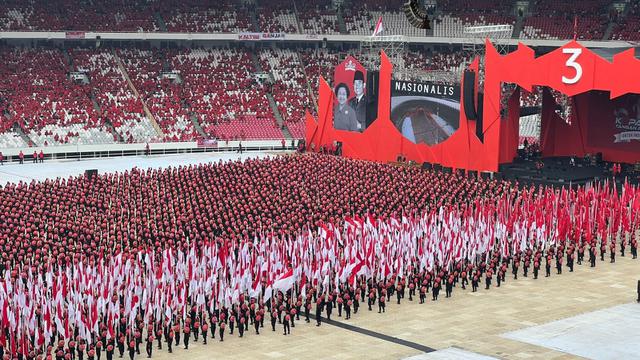 7.000 anggota Satuan Tugas (Satgas) Cakra Buana PDI Perjuangan (PDIP) saat Memeriahkan Puncak Bulan Bung Karno 2023.