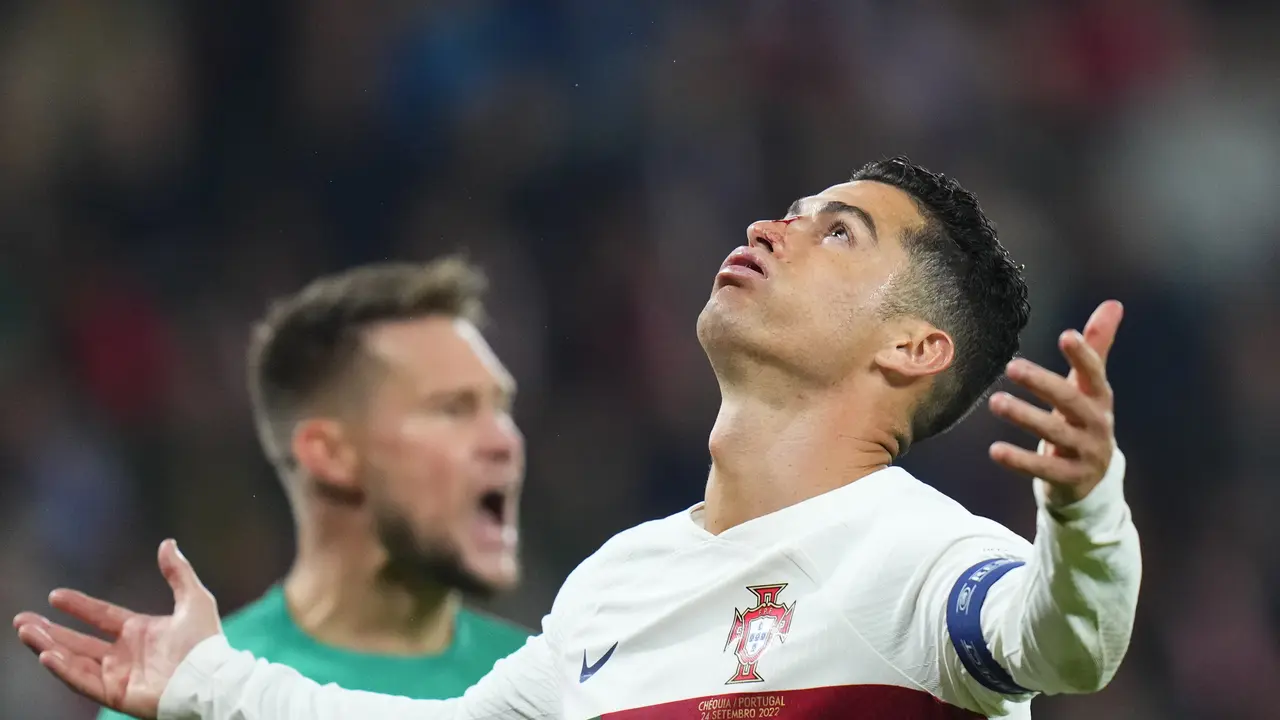 Kapten Timnas Portugal, Cristiano Ronaldo ketika berhadapan dengan Timnas Republik Ceska di UEFA Nations League 2022/2023.