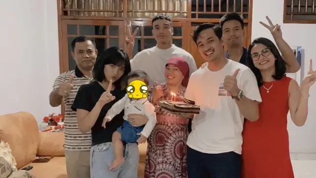 7 Kebersamaan Vanessa Angel dan Bibi Ardiansyah dengan Keluarga, Penuh Kenangan