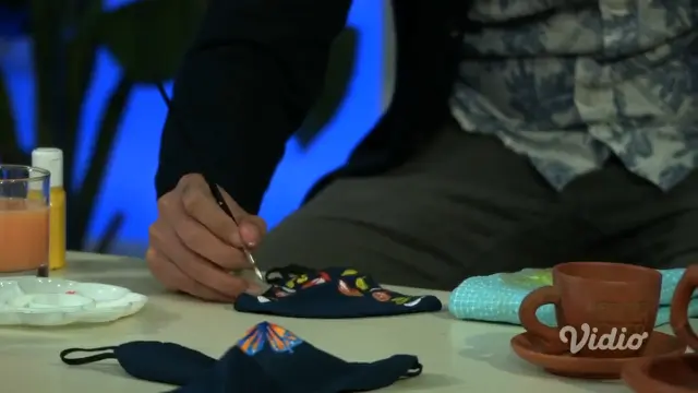 Workshop melukis masker