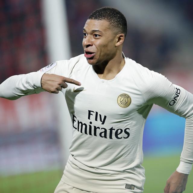 5 Pemain Sepak Bola Tercepat Di Fifa 20 Bola Liputan6 Com