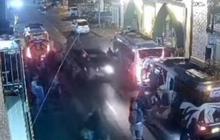 Terekam CCTV Detik-Detik Kecelakaan Maut Pikap Tabrak 3 Wisatawan di Dieng