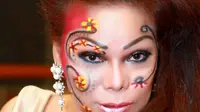 Tips Sosialita Agar Artis Tak Terjebak Bujuk Rayu
