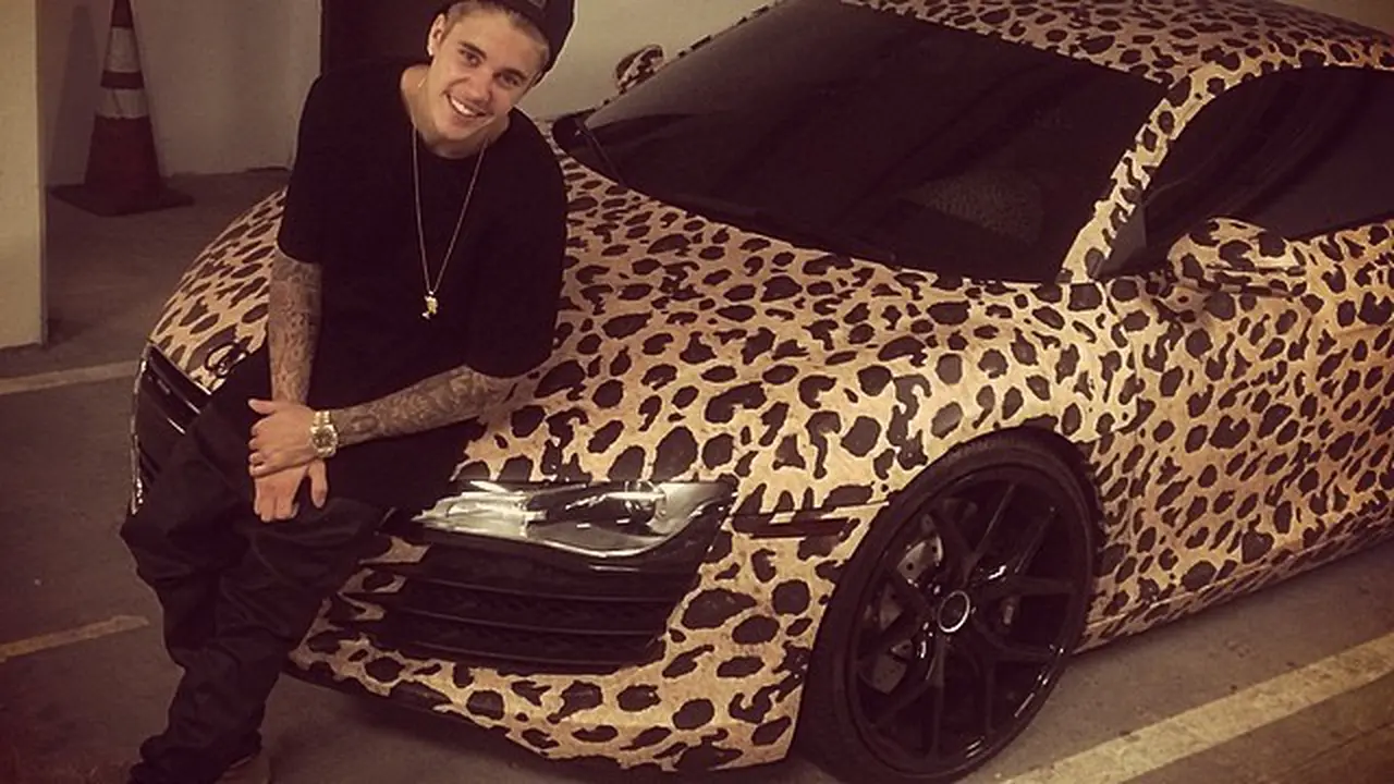Foto "Dipangku" Macan Unyu, Justin Bieber Kembali Dicibir