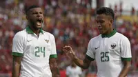 Striker Indonesia, Marinus Wanewar, melakukan selebrasi usai mencetak gol ke gawang Timor Leste di Stadion MPS, Selangor, Minggu (20/8/2017). Indonesia menang 1-0 atas Timor Leste. (Bola.com/Vitalis Yogi Trisna)