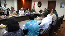 Suasana rapat terkait Penurunan Dwelling Time di Gedung BPPT, Jakarta, Rabu (23/9/2015). Kemenko Maritim akan memperpendek dwelling time dan menindak mafia pelabuhan. (Liputan6.com/Faizal Fanani)