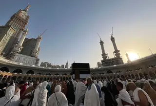 Petugas Penyelenggara Ibadah Haji (PPIH) Arab Saudi memberangkatkan jemaah calon haji ke Arafah untuk memulai rangkaian puncak haji pada 14 Juni 2024 atau 8 Zulhijjah 1445 H, dimulai pukul 07.00 Waktu Arab Saudi (WAS). (Dokumentasi Kemenag RI)
