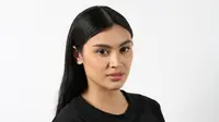 Naura Hakim Diramal Pakai Tarot Jelang Syuting Film Mama: Pesan Dari Neraka, Berujung Putus Cinta!