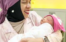 8 Momen Bahagia Ibunda Atta Halilintar Gendong Baby Azura: Syukur Tak Terhingga Pada-Mu Ya Allah