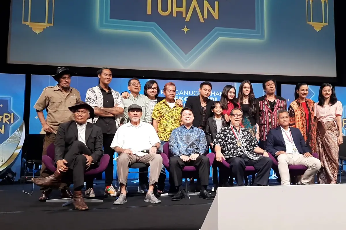 [Fimela] Para Pencari Tuhan Jilid 16