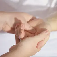 ilustrasi mengontrol kolesterol pada tubuh/pexels