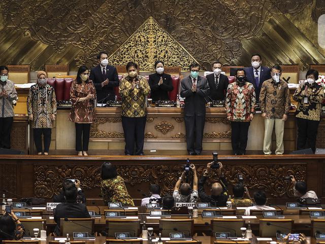 Pekerja Wajib Tahu Tengok Isi Lengkap Uu Cipta Kerja Yang Baru Disahkan Dpr Citizen6 Liputan6 Com