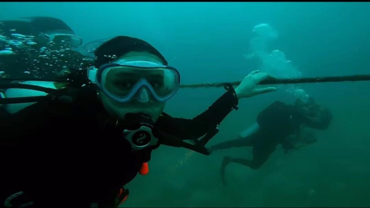 10 Momen Menegangkan Prilly Latuconsina saat Diving Menuju Bangkai Kapal yang Ada di Bawah Laut: Hawanya Horor Sekali