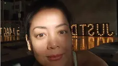 Ini dia penampilan Lulu Tobing yang terlihat menawan meski tanpa mengenakan makeup. Kecantikannya terbantu sinar matahari. (Liputan6.com/IG/@lutob)