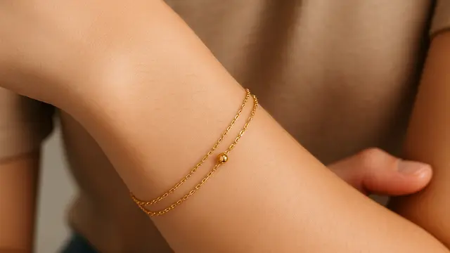 7 Model Gelang Emas Gram Kecil Tapi Cantik yang Lagi Tren di 2025, Cocok untuk Gaya Sehari-hari