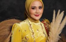 Pakai Kebaya di Pemotretan Terbaru, 8 Foto Juliana Moechtar Pancarkan Aura Mahal Ibu-Ibu Pejabat