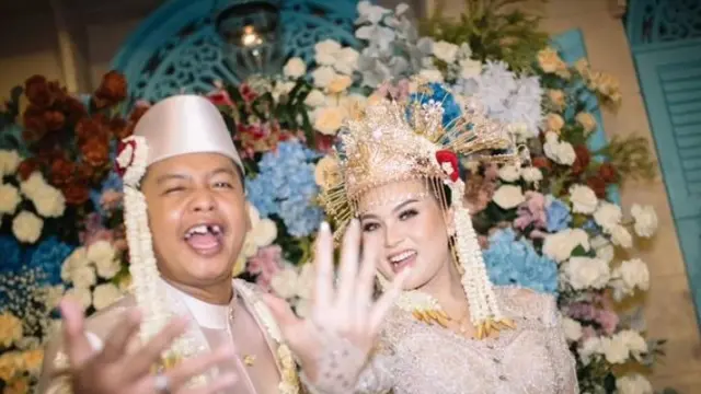 Dustin Tiffany menikah (Instagram/jhonnns24)