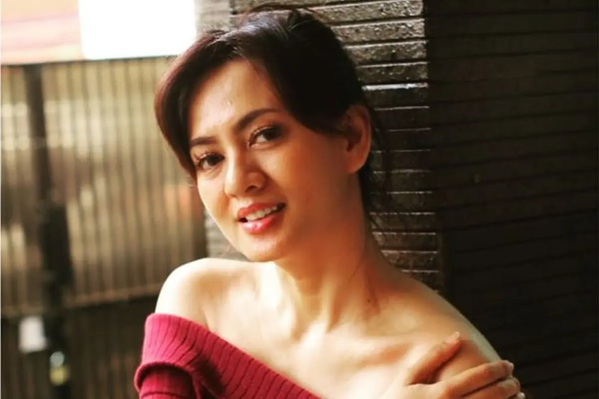 Potret Terbaru Yeyen Lidya yang Awet Muda di Usia 41 Tahun