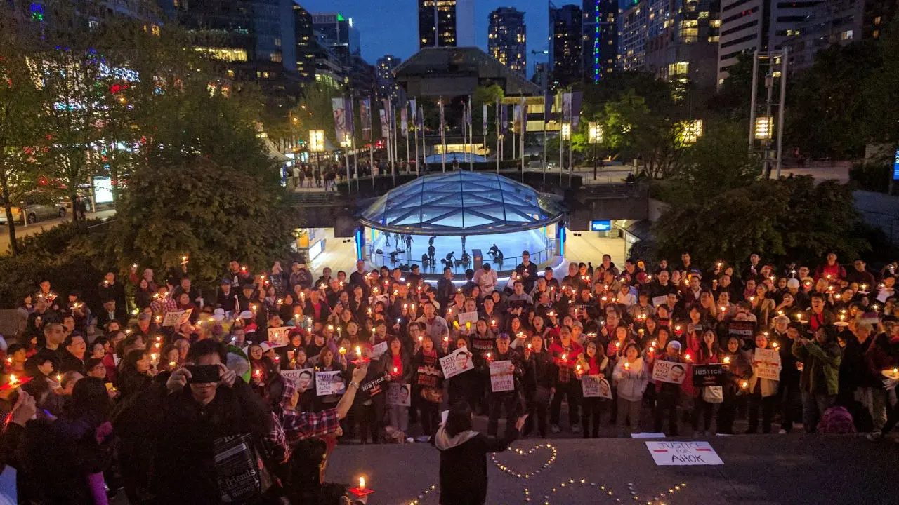 Aksi lilin di Vancouver Kanada